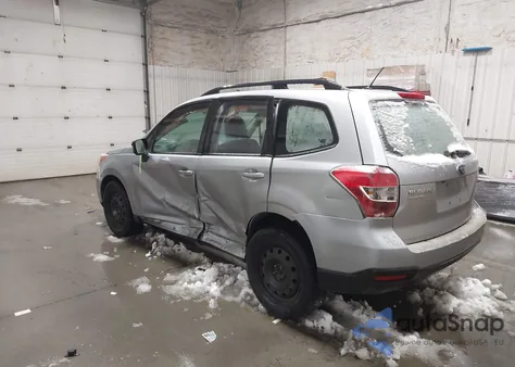 2015 Subaru Forester 2.5I из США, поврежденный, VIN JF2SJABC3FH533538
